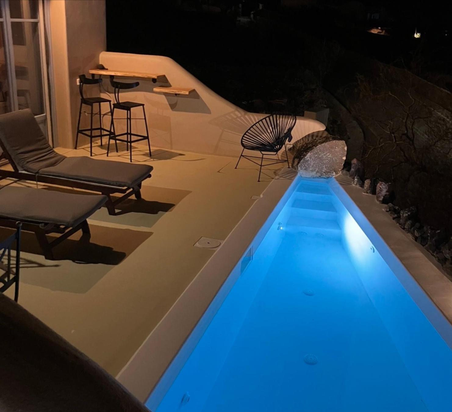 Pink Freud Villas Santorini 伊亚 外观 照片